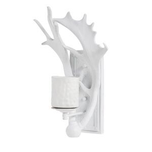 Mercana Rockland 8x19.5 White Resin Antlers Wall Sconce